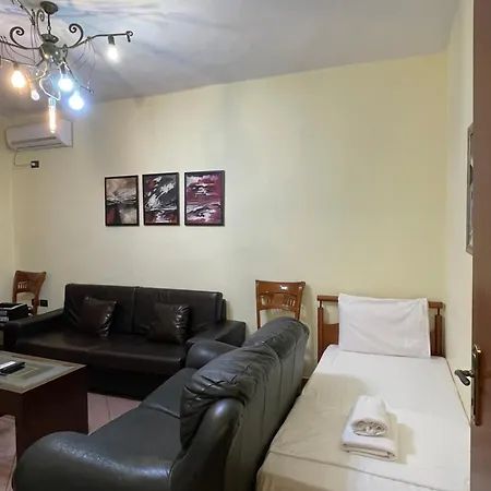 Colour House تيرانا